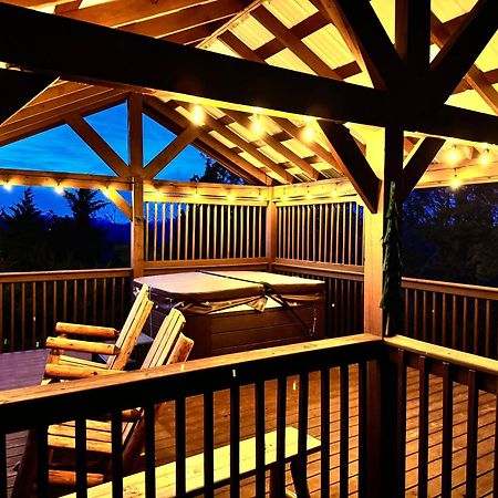 Bear Country Cabin Sevierville Bagian luar foto