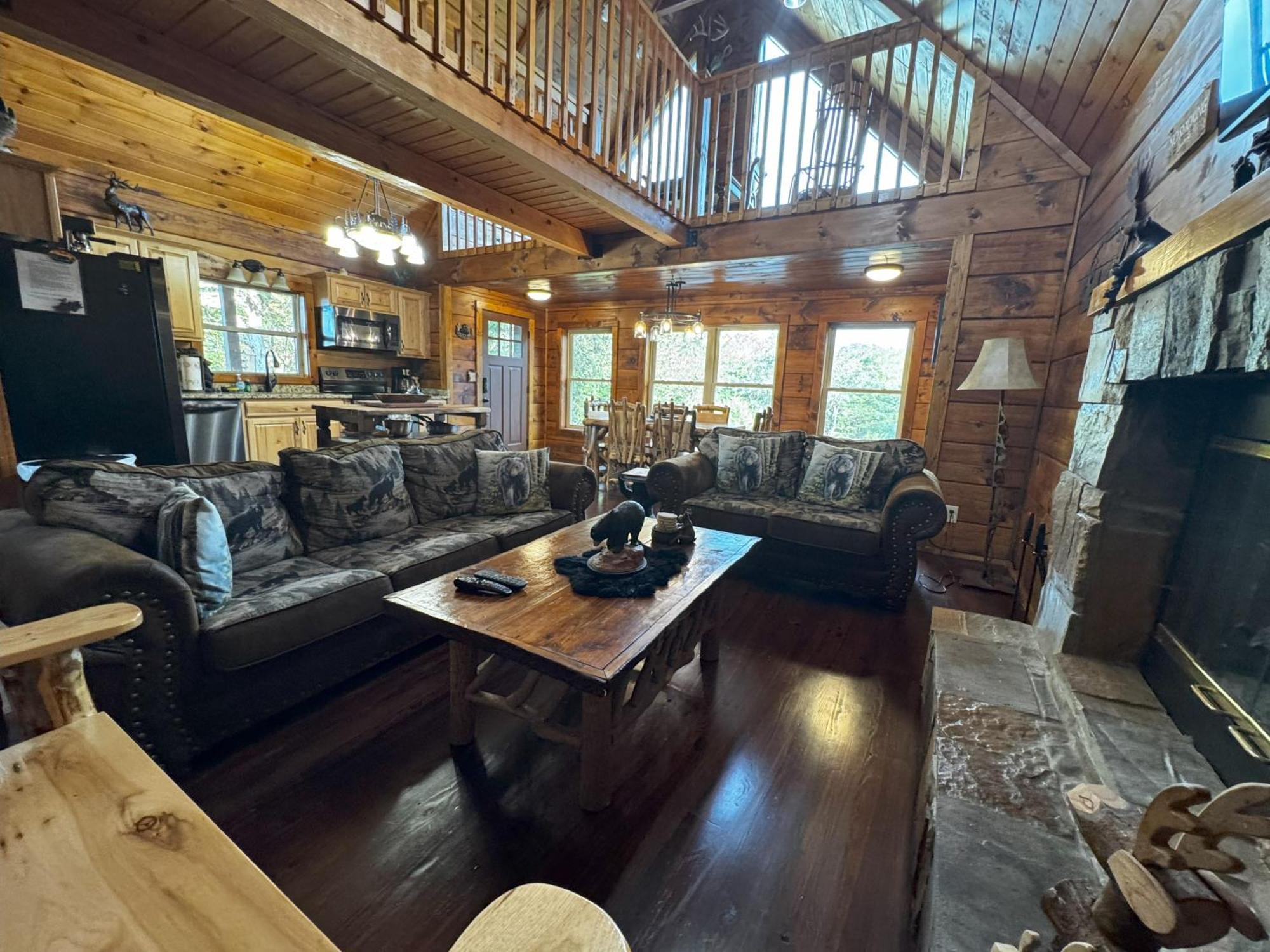 Bear Country Cabin Sevierville Bagian luar foto